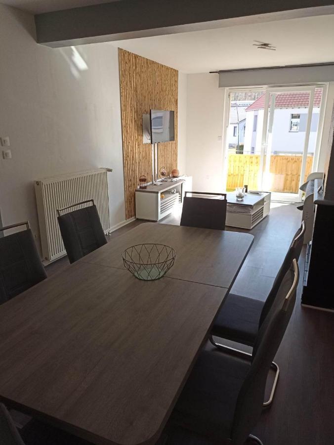 Appartement Gauche Avec Balcon Hargarten-aux-Mines Exterior foto